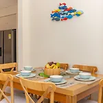 Luxurious Apartment In Condominium H2 With A View Of The Sea Apto 2706