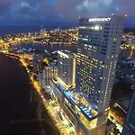 Luxurious Apartment In Condominium H2 With A View Of The Sea Apto 2706