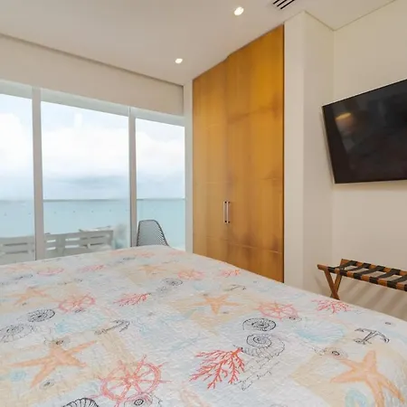 Apartamento Luxurious In H2 With A View Of The Sea Apto 2706